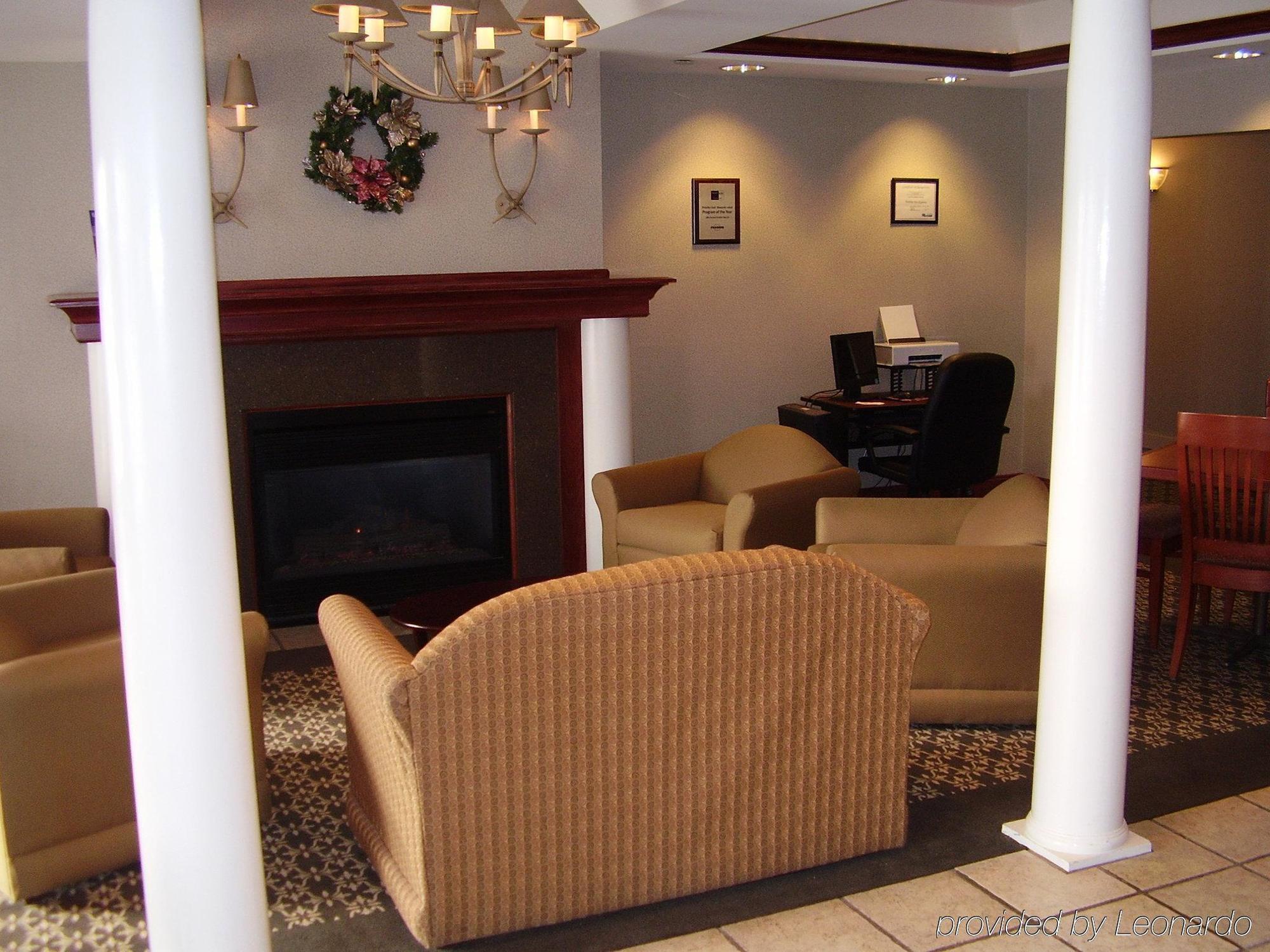 Holiday Inn Express Cedar Rapids - Collins Road By Ihg Interior photo